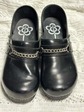 Sanita Black Leather Clogs with Silver Chain Accent